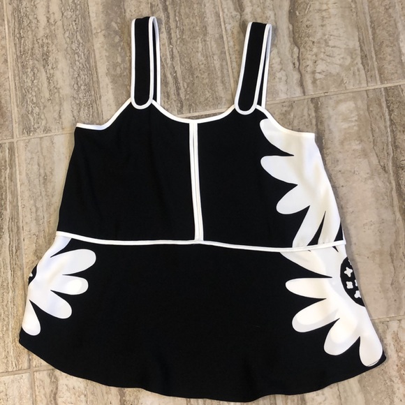 VICTORIA BECKHAM Daisy Peplum Tank in Black/White - Picture 2 of 8